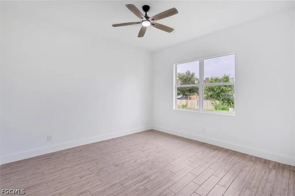 2503 Tena Avenue N Lehigh Acres FL 33971