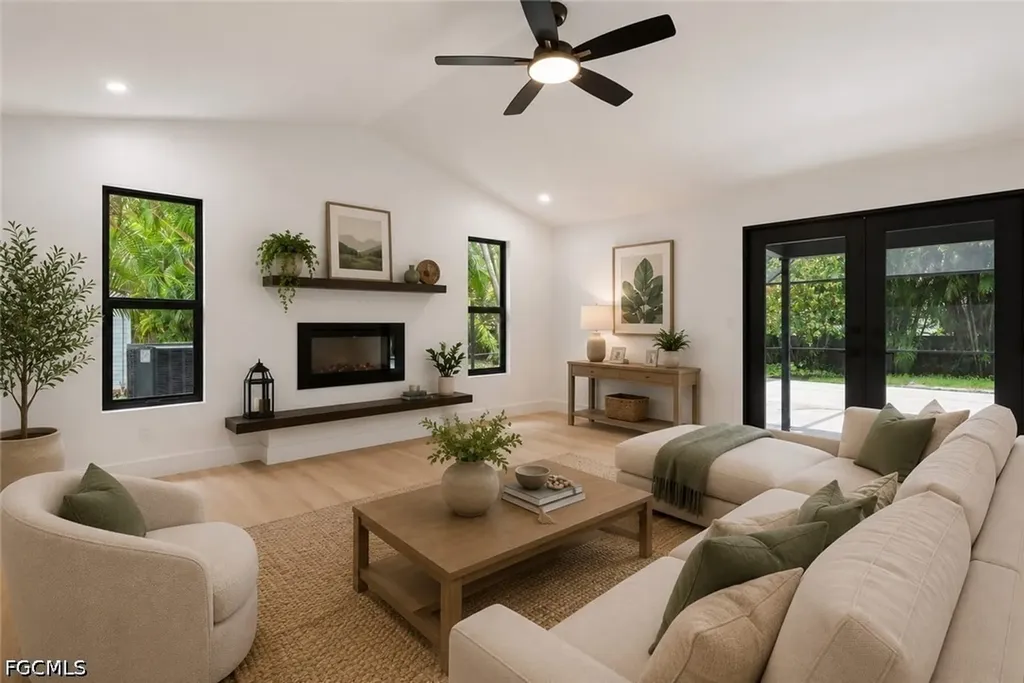 3691 Hyde Park Court Fort Myers FL 33908
