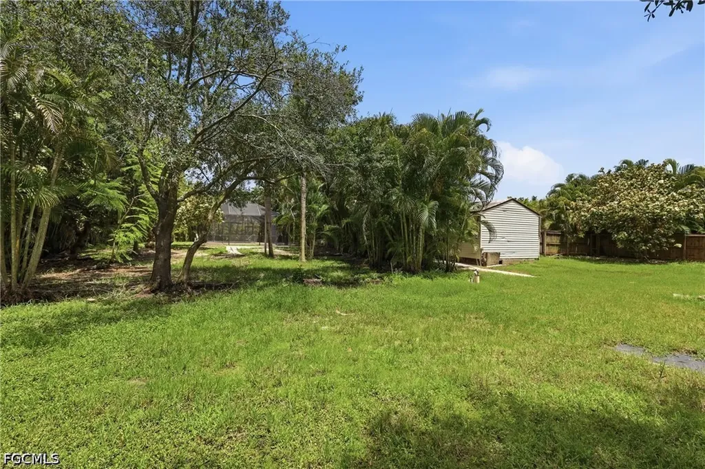 3691 Hyde Park Court Fort Myers FL 33908