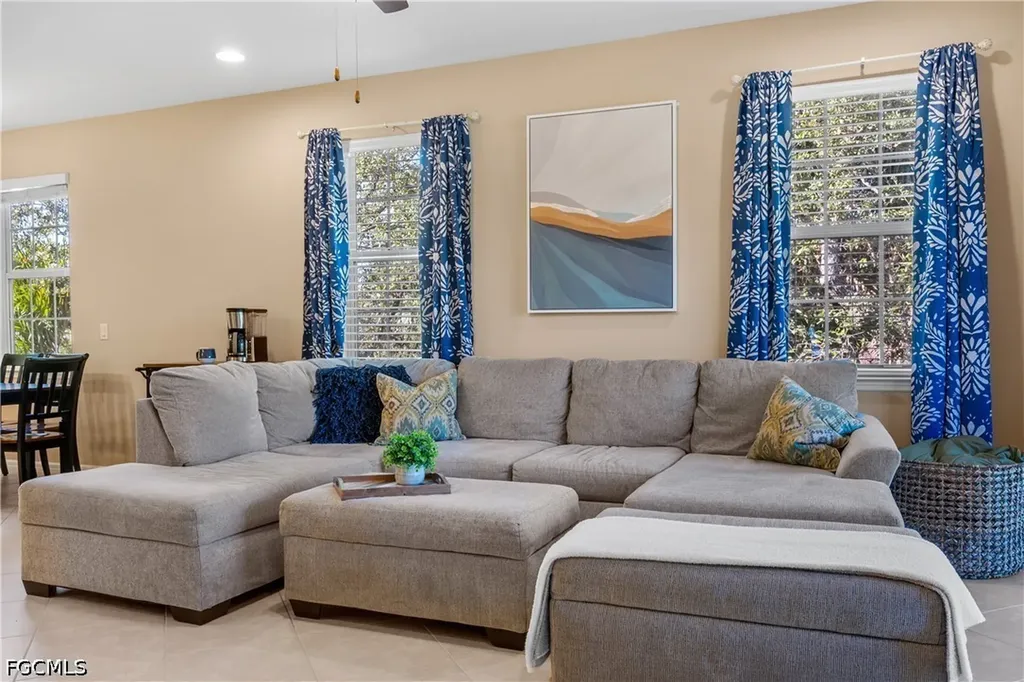 5790 Harbour Club Road Fort Myers FL 33919
