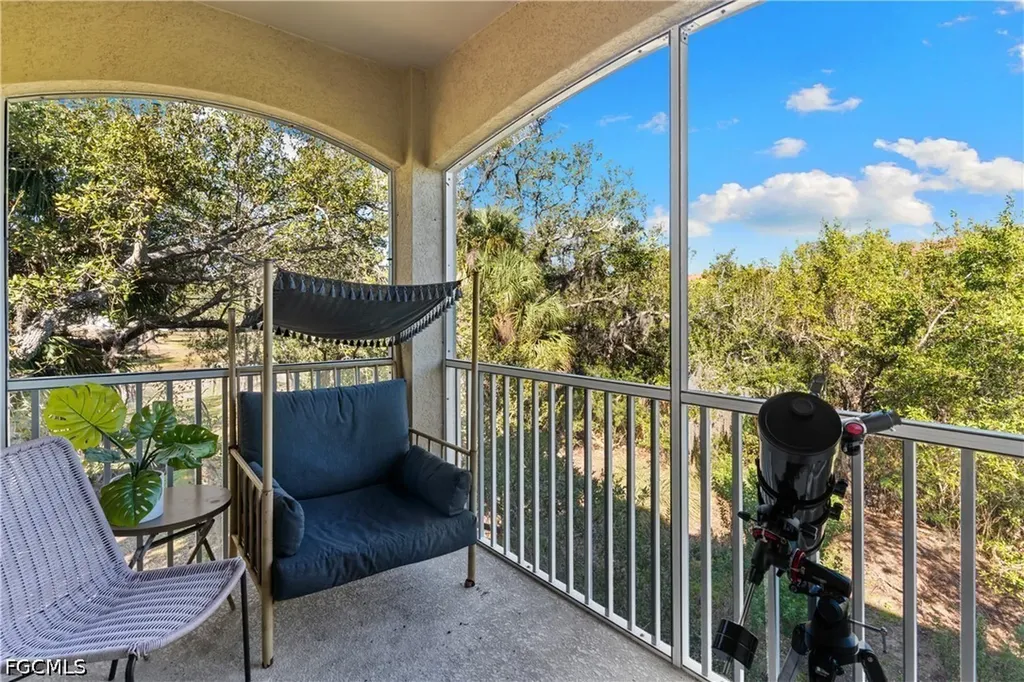 5790 Harbour Club Road Fort Myers FL 33919