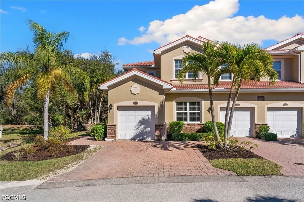 5790 Harbour Club Road Fort Myers FL 33919