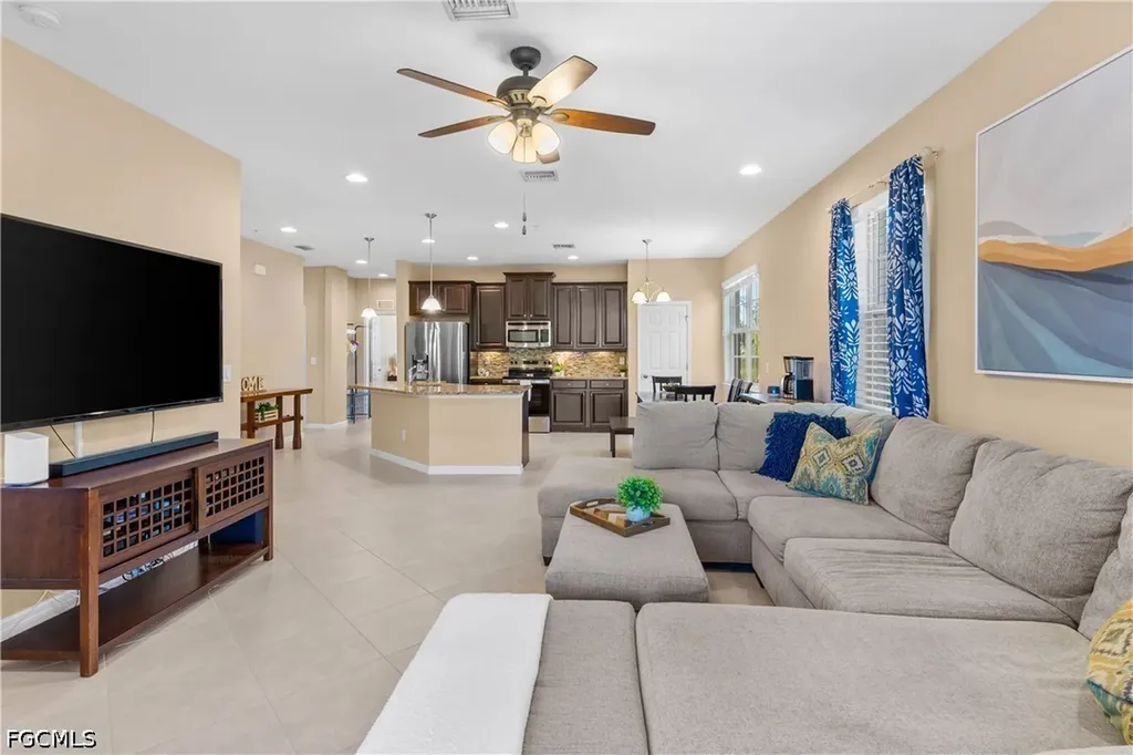 5790 Harbour Club Road Fort Myers FL 33919