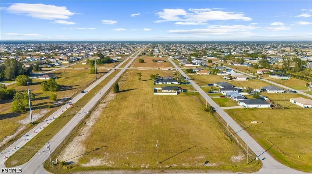 1614 NE Juanita Place Cape Coral FL 33909