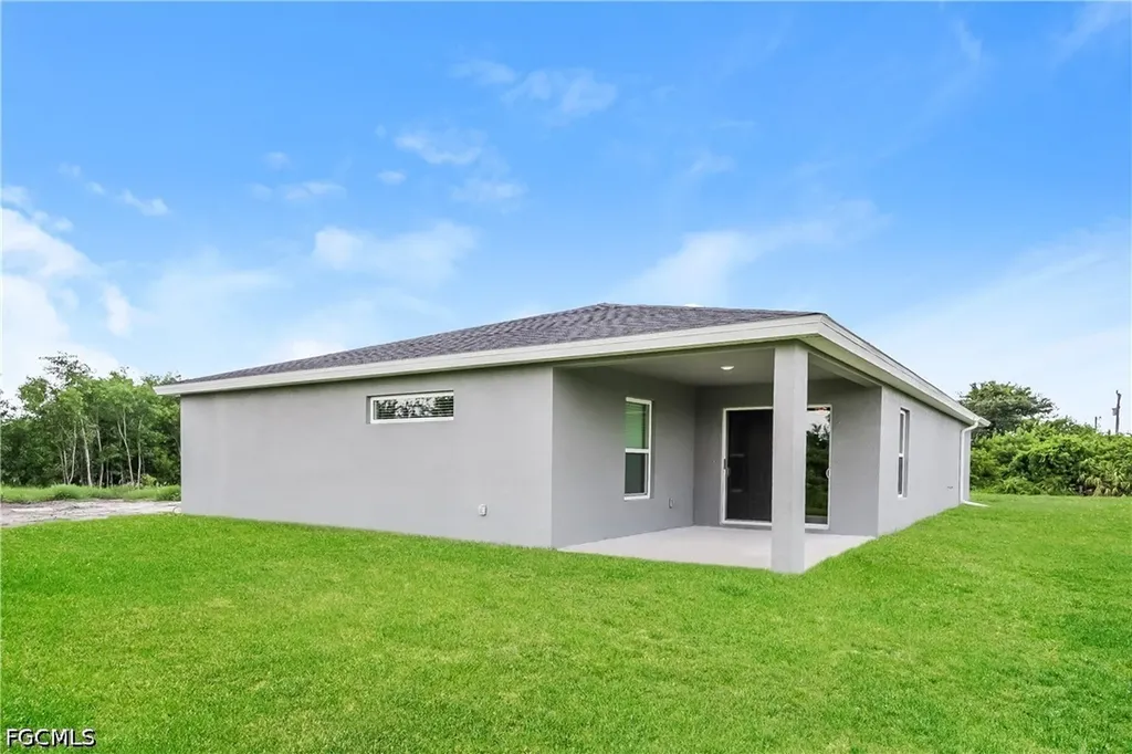 3109 14th Street SW Lehigh Acres FL 33976