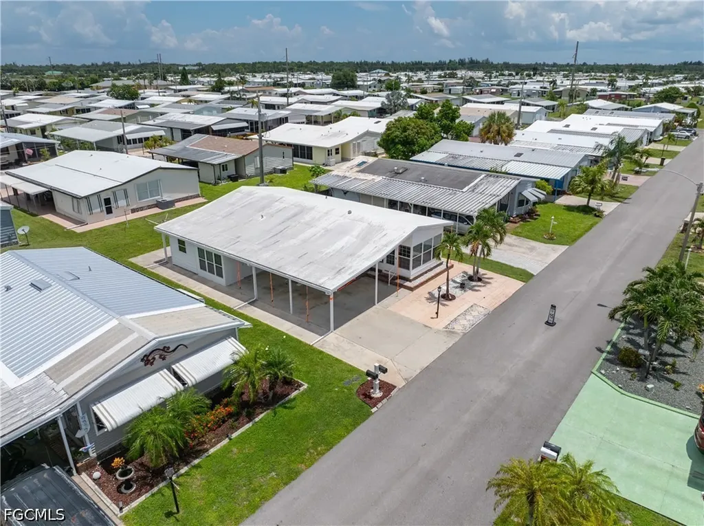 9270 Desoto Drive North Fort Myers FL 33903