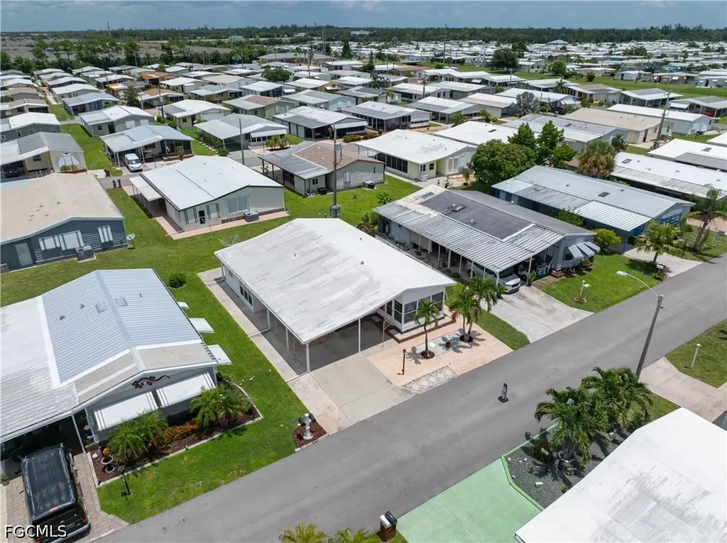 9270 Desoto Drive North Fort Myers FL 33903
