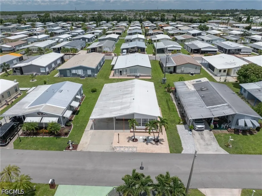 9270 Desoto Drive North Fort Myers FL 33903