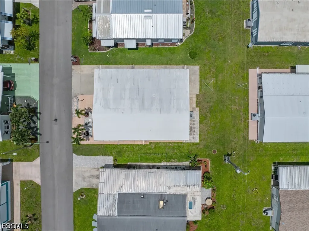 9270 Desoto Drive North Fort Myers FL 33903