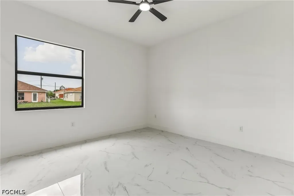 4002 9th Street SW Lehigh Acres FL 33976