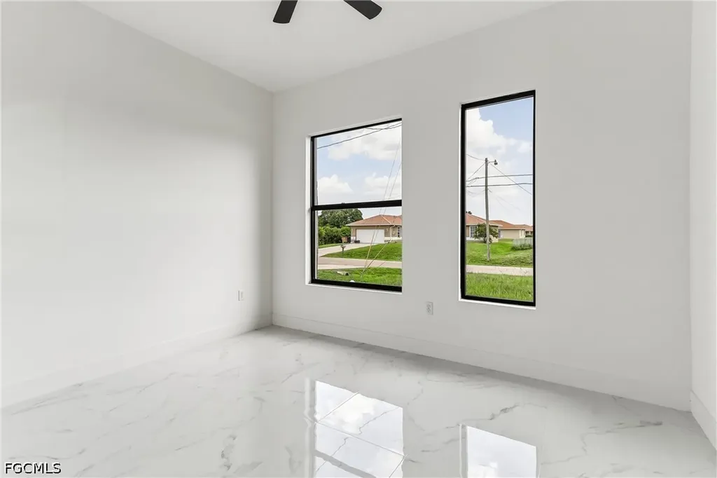 4002 9th Street SW Lehigh Acres FL 33976