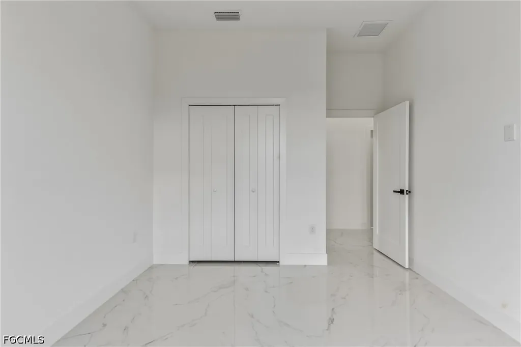 4002 9th Street SW Lehigh Acres FL 33976