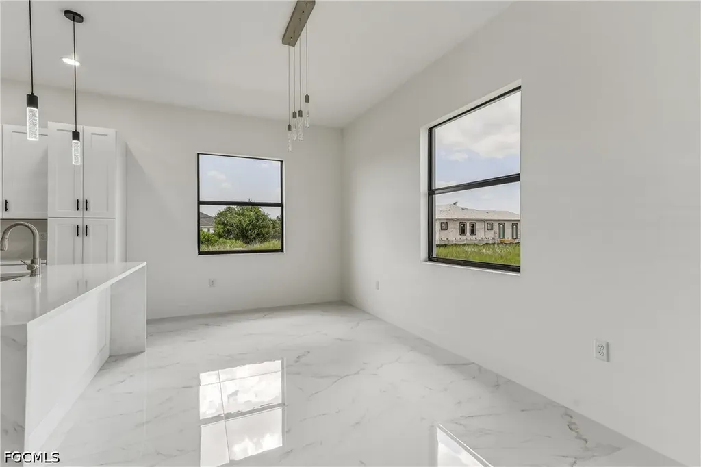 4002 9th Street SW Lehigh Acres FL 33976