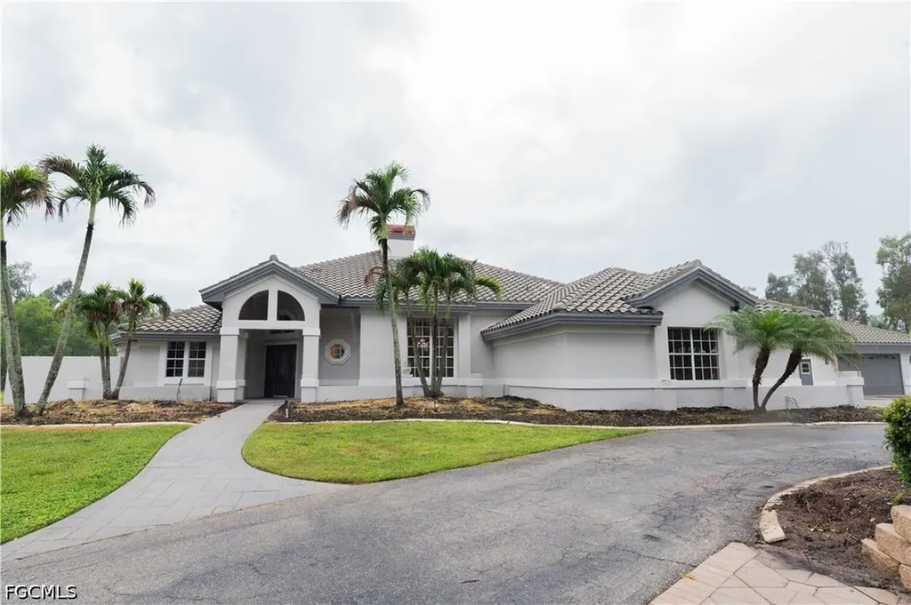 15200 Sweetwater Court Fort Myers FL 33912