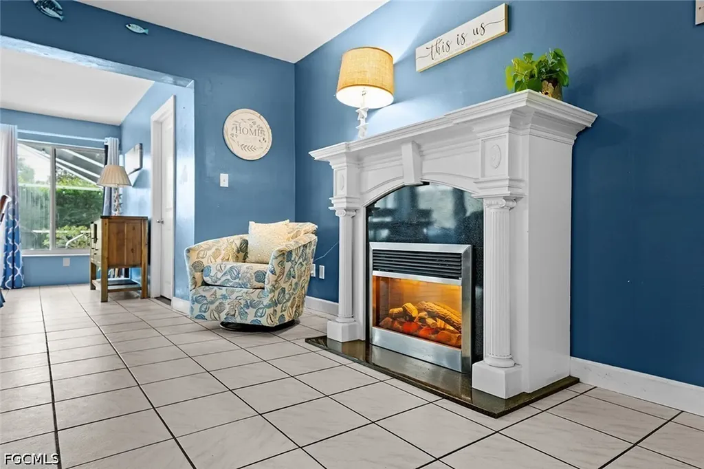 224 SE 43rd Terrace Cape Coral FL 33904