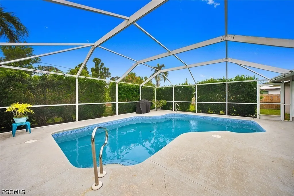 224 SE 43rd Terrace Cape Coral FL 33904