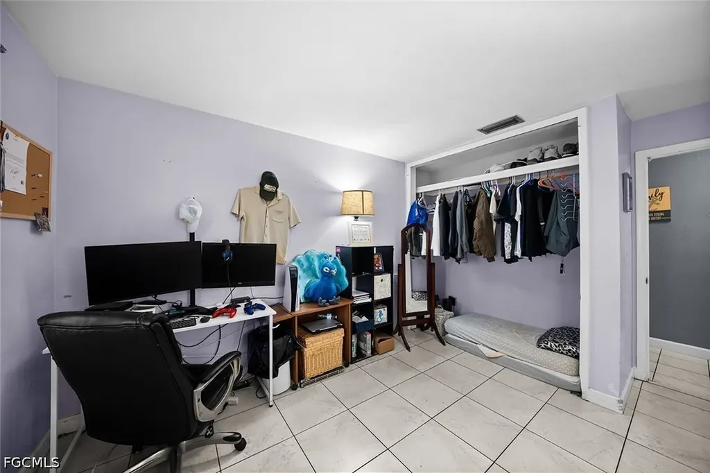 224 SE 43rd Terrace Cape Coral FL 33904