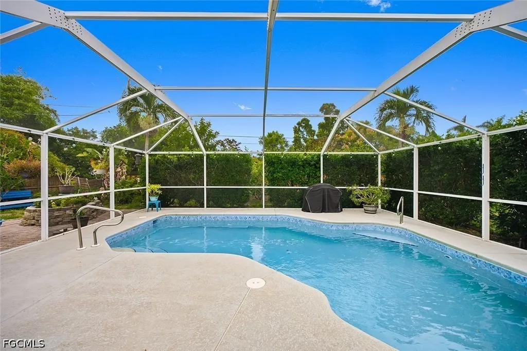 224 SE 43rd Terrace Cape Coral FL 33904