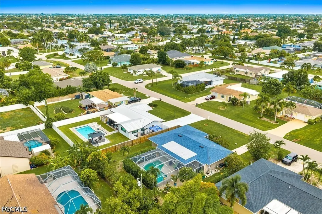 224 SE 43rd Terrace Cape Coral FL 33904