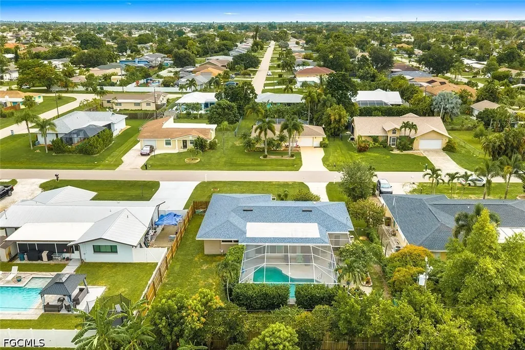 224 SE 43rd Terrace Cape Coral FL 33904