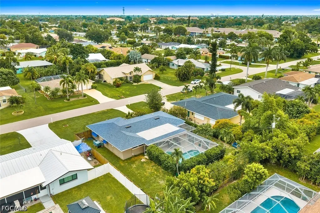 224 SE 43rd Terrace Cape Coral FL 33904