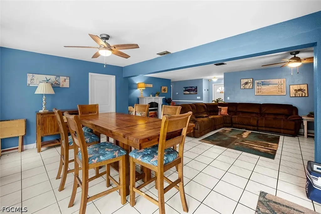 224 SE 43rd Terrace Cape Coral FL 33904