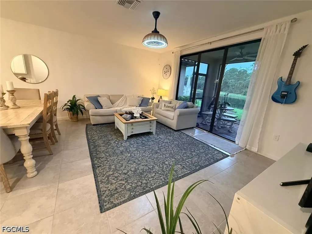1425 Weeping Willow Court Cape Coral FL 33909
