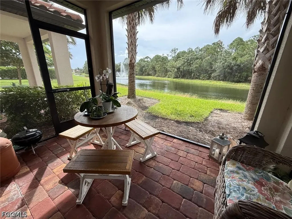 1425 Weeping Willow Court Cape Coral FL 33909