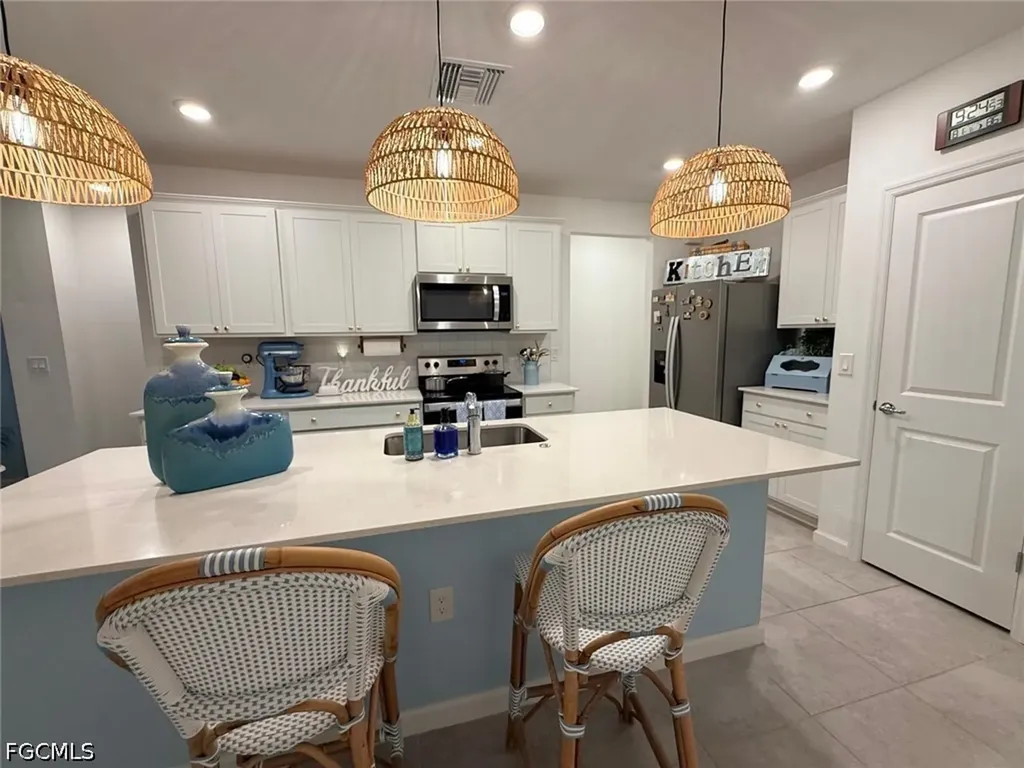 1425 Weeping Willow Court Cape Coral FL 33909
