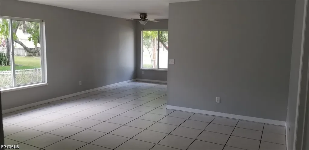 1503-1505 SW 48th Terrace Cape Coral FL 33914