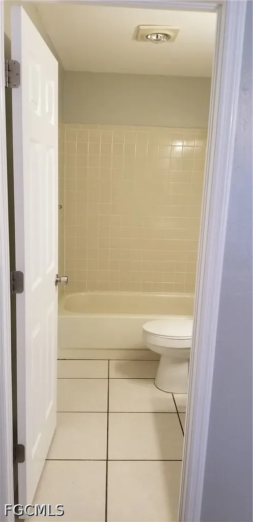 1503-1505 SW 48th Terrace Cape Coral FL 33914