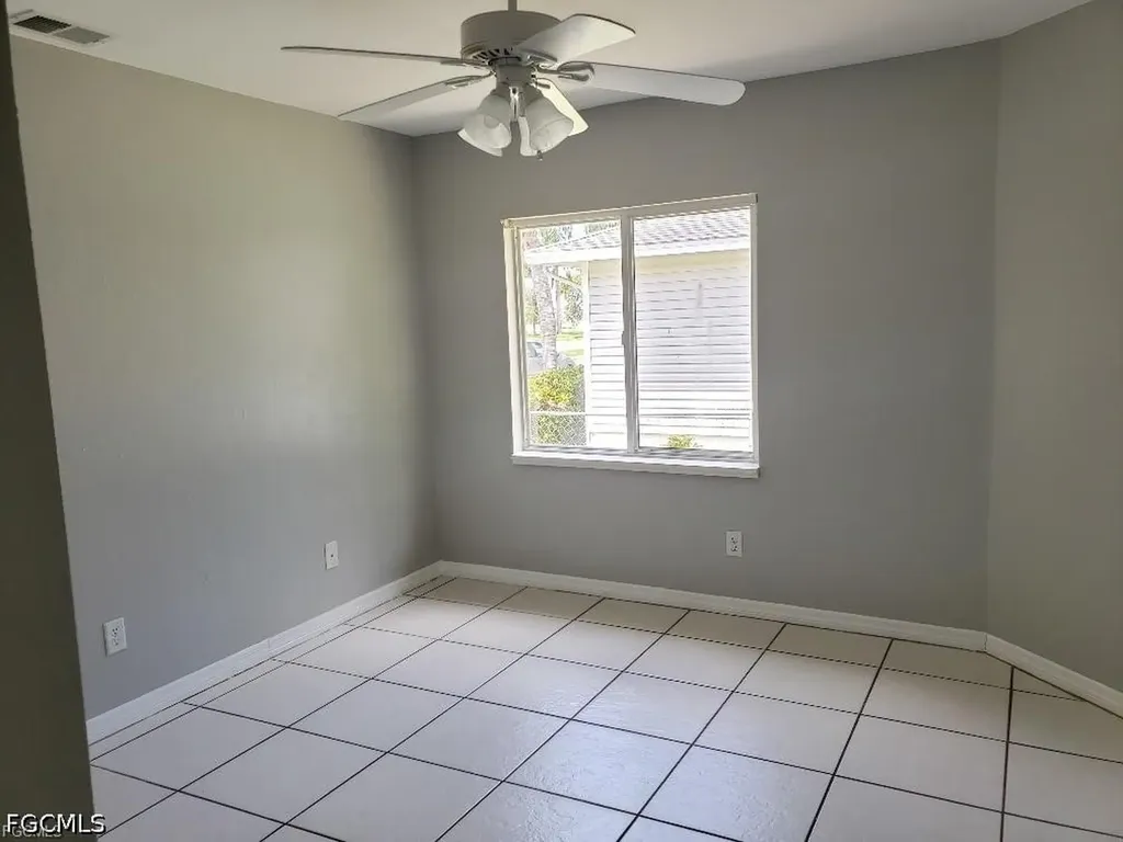 1503-1505 SW 48th Terrace Cape Coral FL 33914