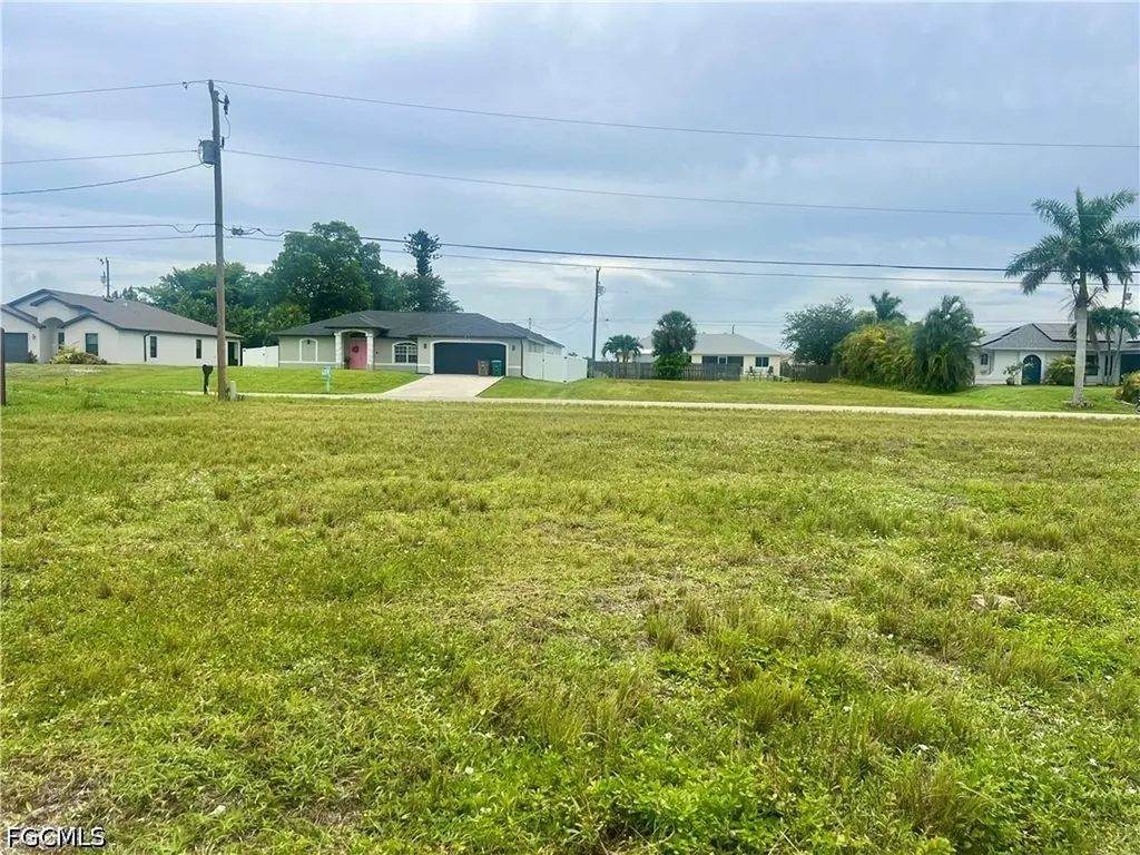 1903 NE 23rd Avenue Cape Coral FL 33909
