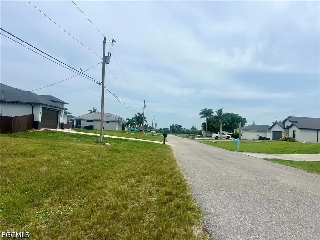 1903 NE 23rd Avenue Cape Coral FL 33909