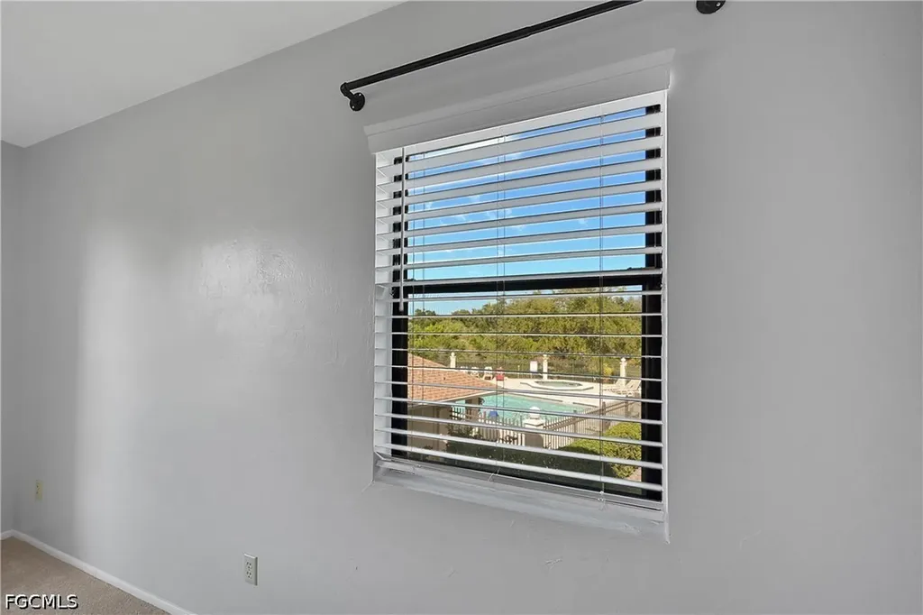 8474 Charter Club Circle Fort Myers FL 33919