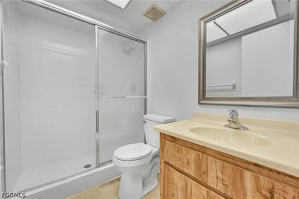8474 Charter Club Circle Fort Myers FL 33919