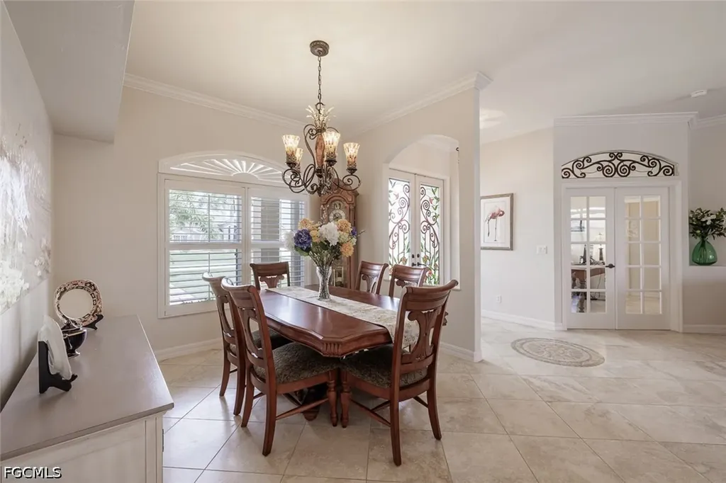 2714 SW 28th Place Cape Coral FL 33914