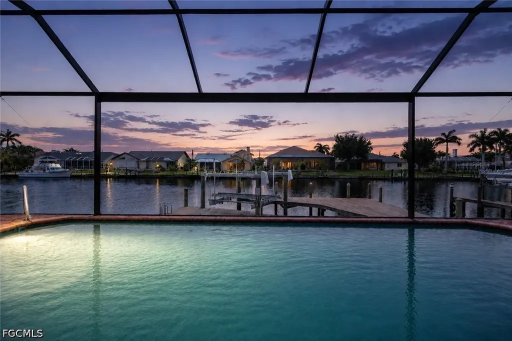 2714 SW 28th Place Cape Coral FL 33914