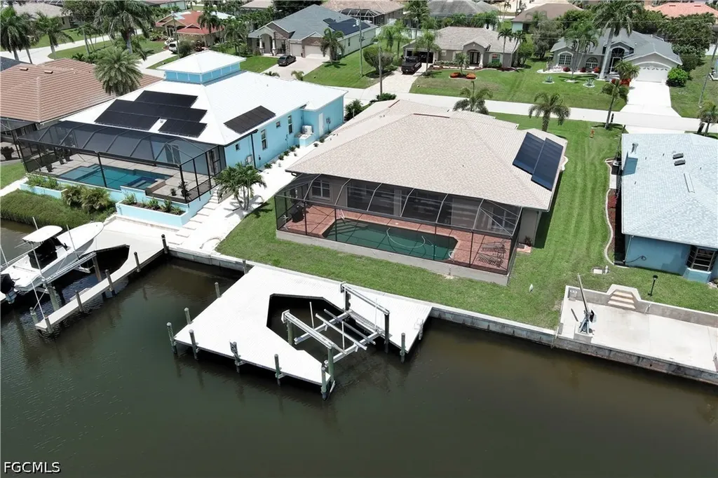 2714 SW 28th Place Cape Coral FL 33914
