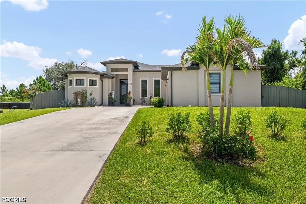 1405 Bruce Avenue S Lehigh Acres FL 33976