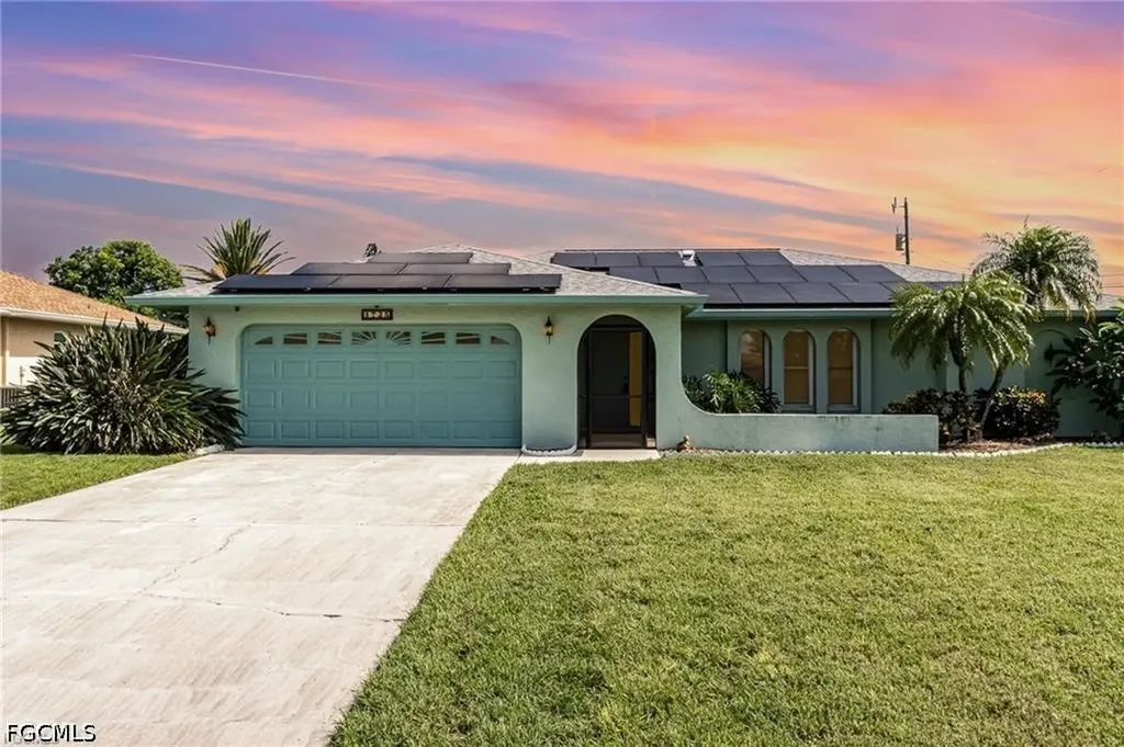 1725 SE 11th Terrace Cape Coral FL 33990