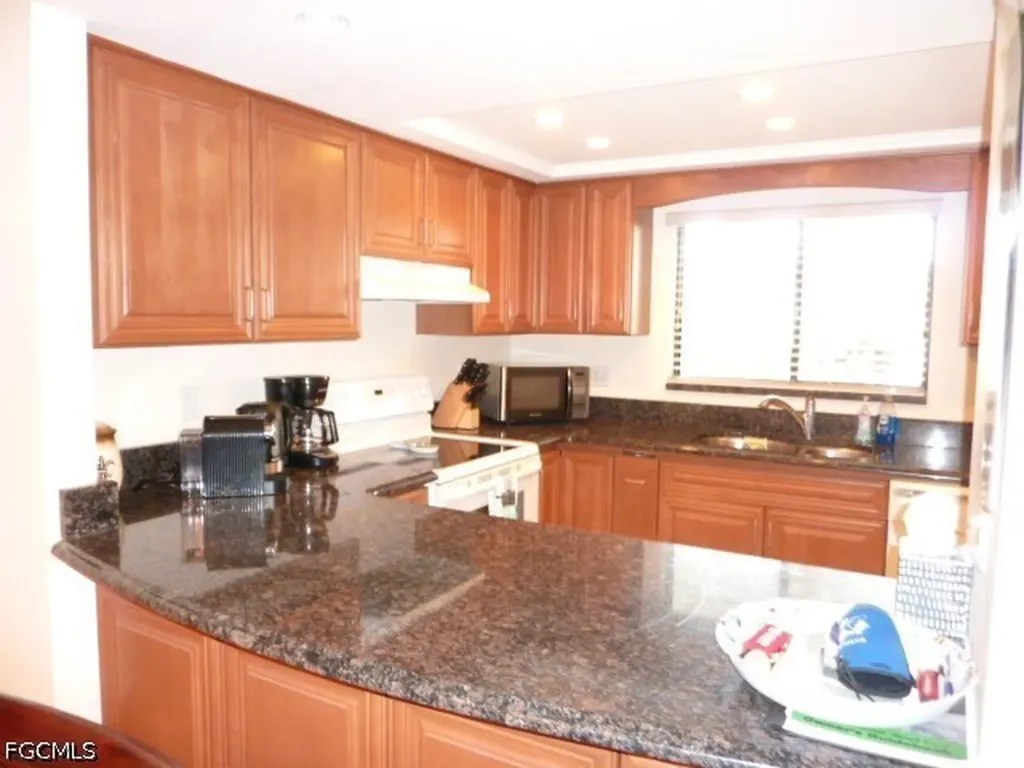 4120 Steamboat Bend E Fort Myers FL 33919
