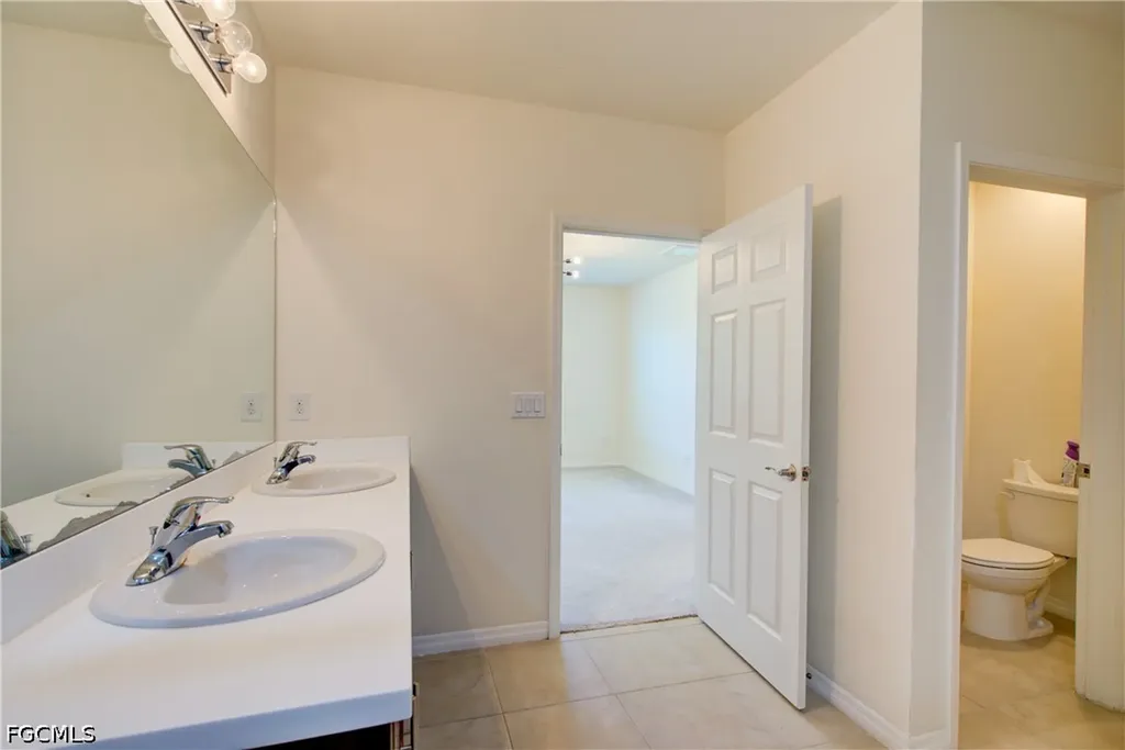 919 NE 11th Street Cape Coral FL 33909