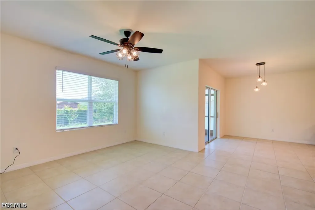 919 NE 11th Street Cape Coral FL 33909