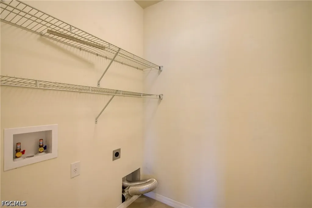 919 NE 11th Street Cape Coral FL 33909