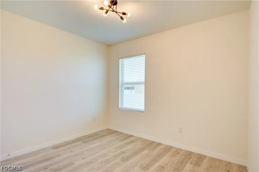 919 NE 11th Street Cape Coral FL 33909