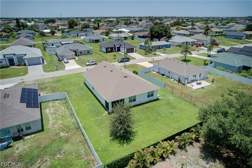 919 NE 11th Street Cape Coral FL 33909