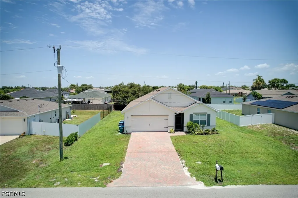 919 NE 11th Street Cape Coral FL 33909