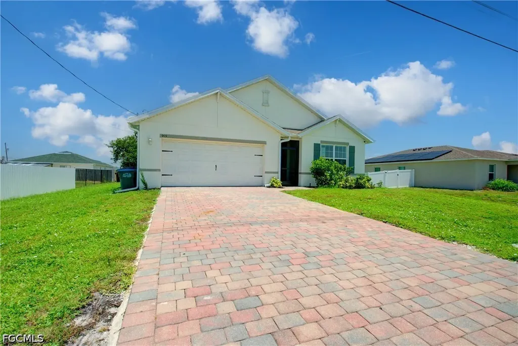 919 NE 11th Street Cape Coral FL 33909