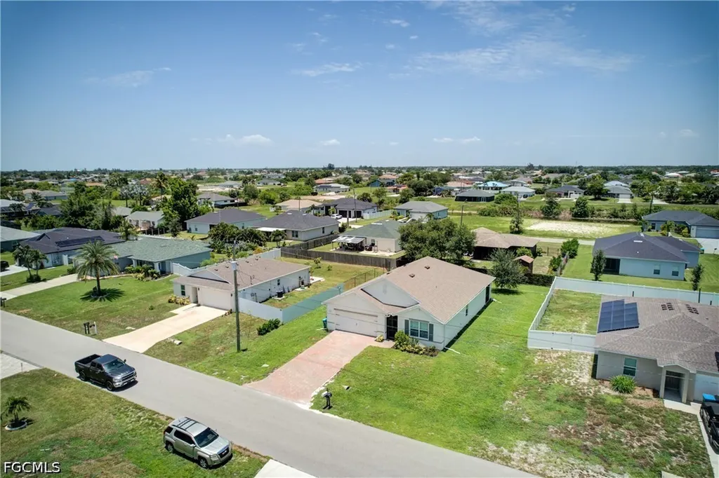 919 NE 11th Street Cape Coral FL 33909
